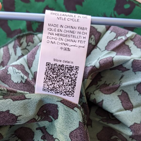 Leopard print dress with midi pleated skirt, lightweight wrinkle-free fabric - Picture 14 of 15